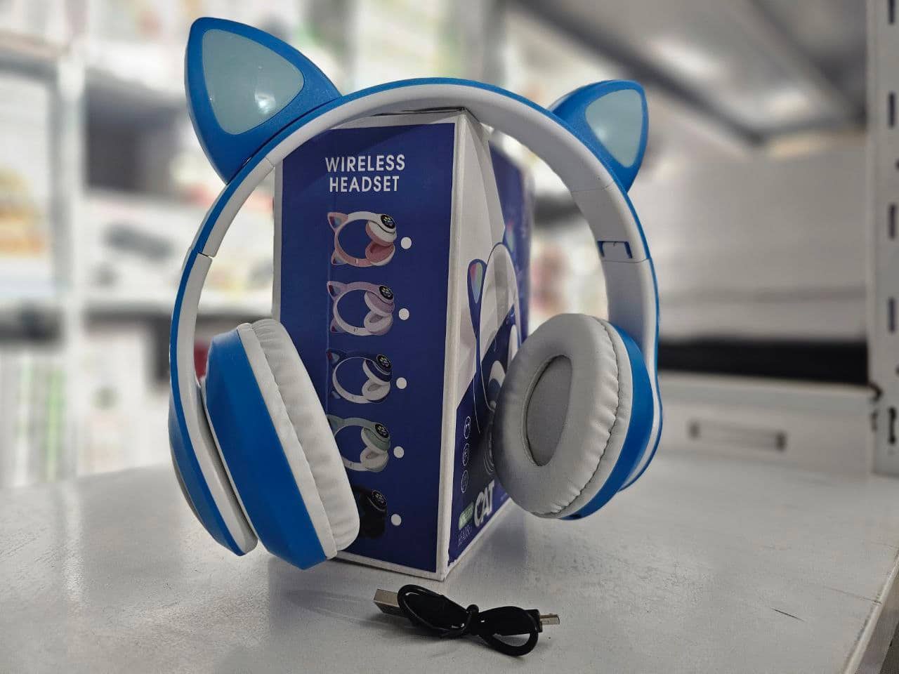 Casque stéréo Bluetooth sans fil oreilles de chat électroluminescents avec support carte TF - Électronique - صورة 7