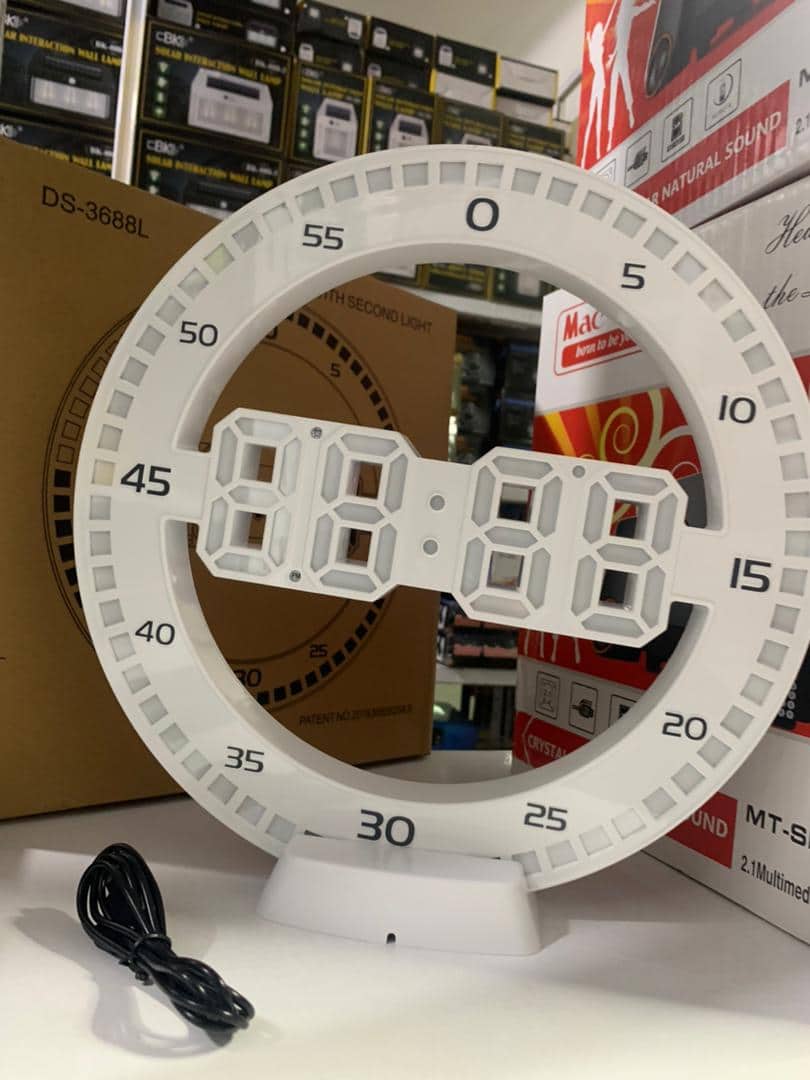Horloge murale numérique 3D - Décoration - صورة 2