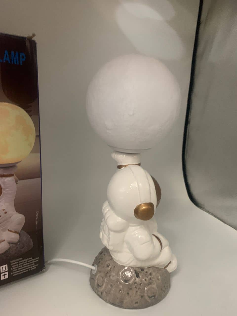 Veilleuse Astronaute et Lampe de Table en Céramique - Décoration - صورة 7
