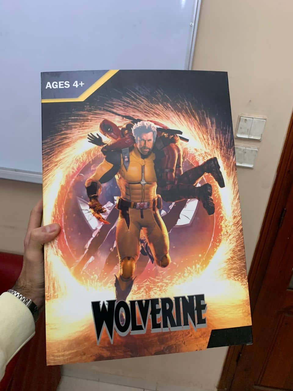 Wolverine Figurine Géant 30cm en PVC - Jouet & Gaming - صورة 10