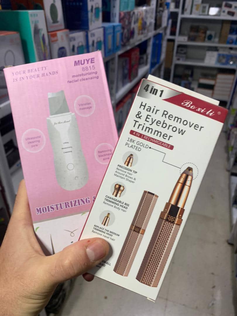 Pack de Beauté Appareil Ultrasonic purificateur points noir et Rasoir Electrique 4en1 - PACKS SPECIAL OFFERS - صورة 6