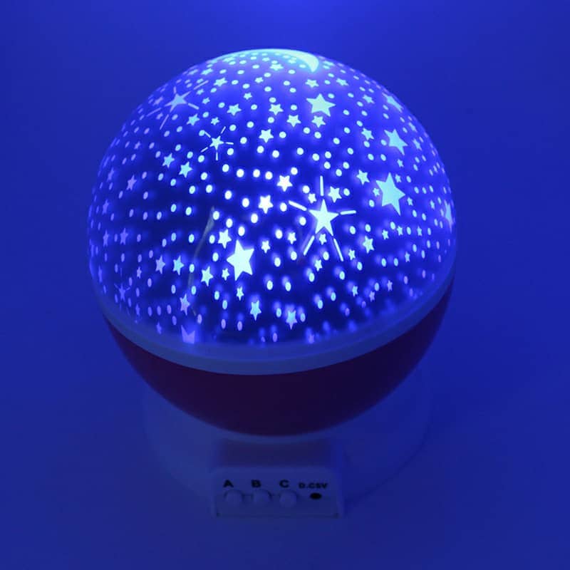 Projecteur LED rotatif produisant l’image d’un ciel étoilé, idéal pour la chambre d’un enfant - Électronique - صورة 6