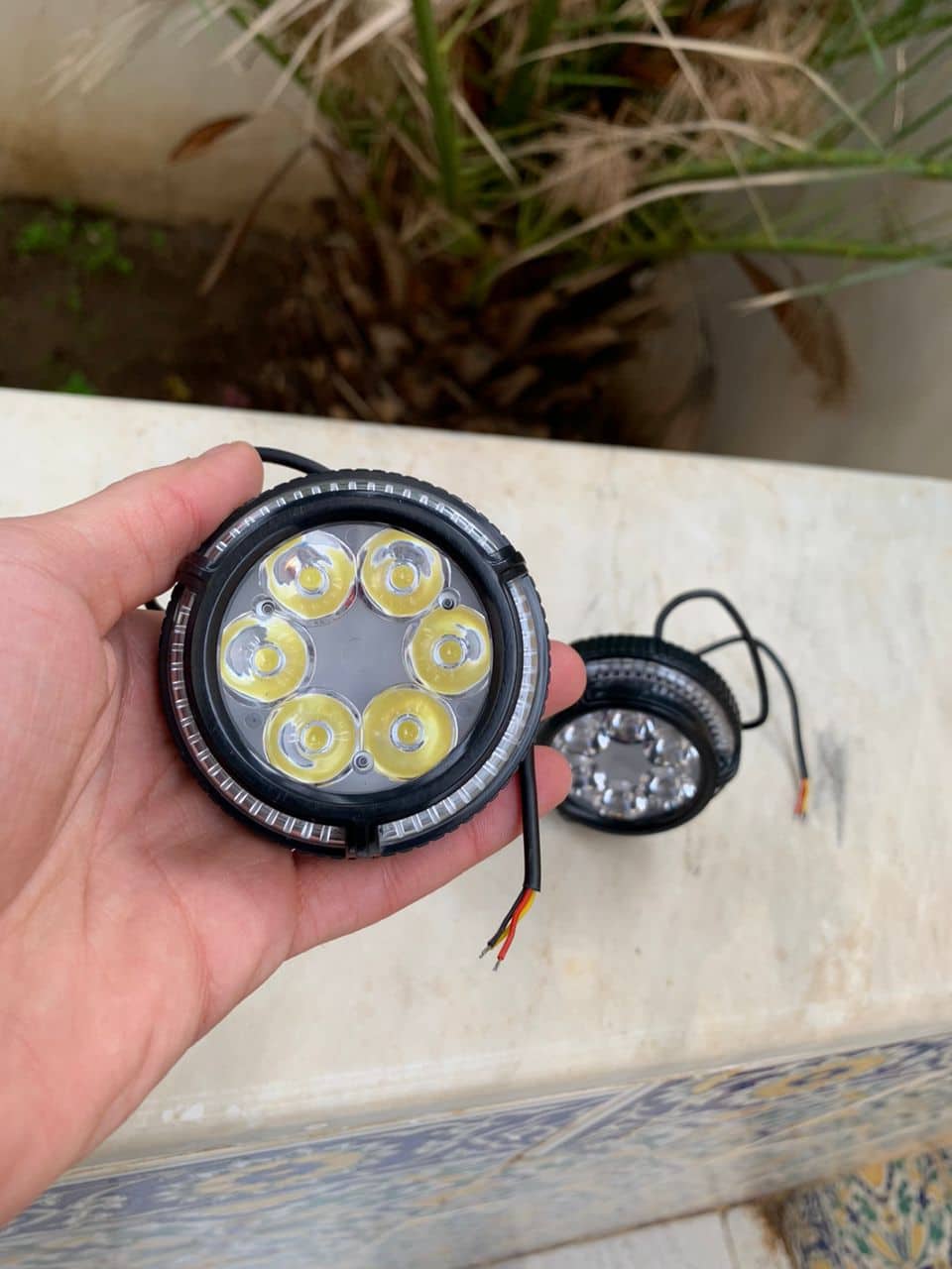 Lot de 2 Phares Antibrouillard 6 LED 12V-85V pour Moto - Accessoires Auto/Moto - صورة 3