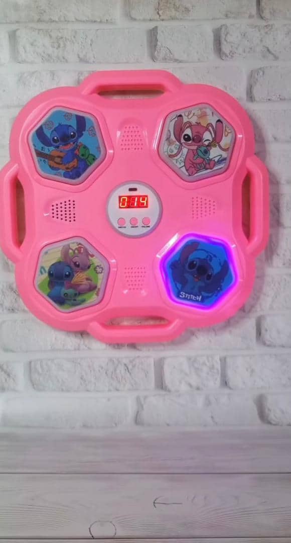 Machine de Boxe Stitch Musicale Rose – آلة الملاكمة الموسيقية للأطفال - Jouet & Gaming - صورة 4
