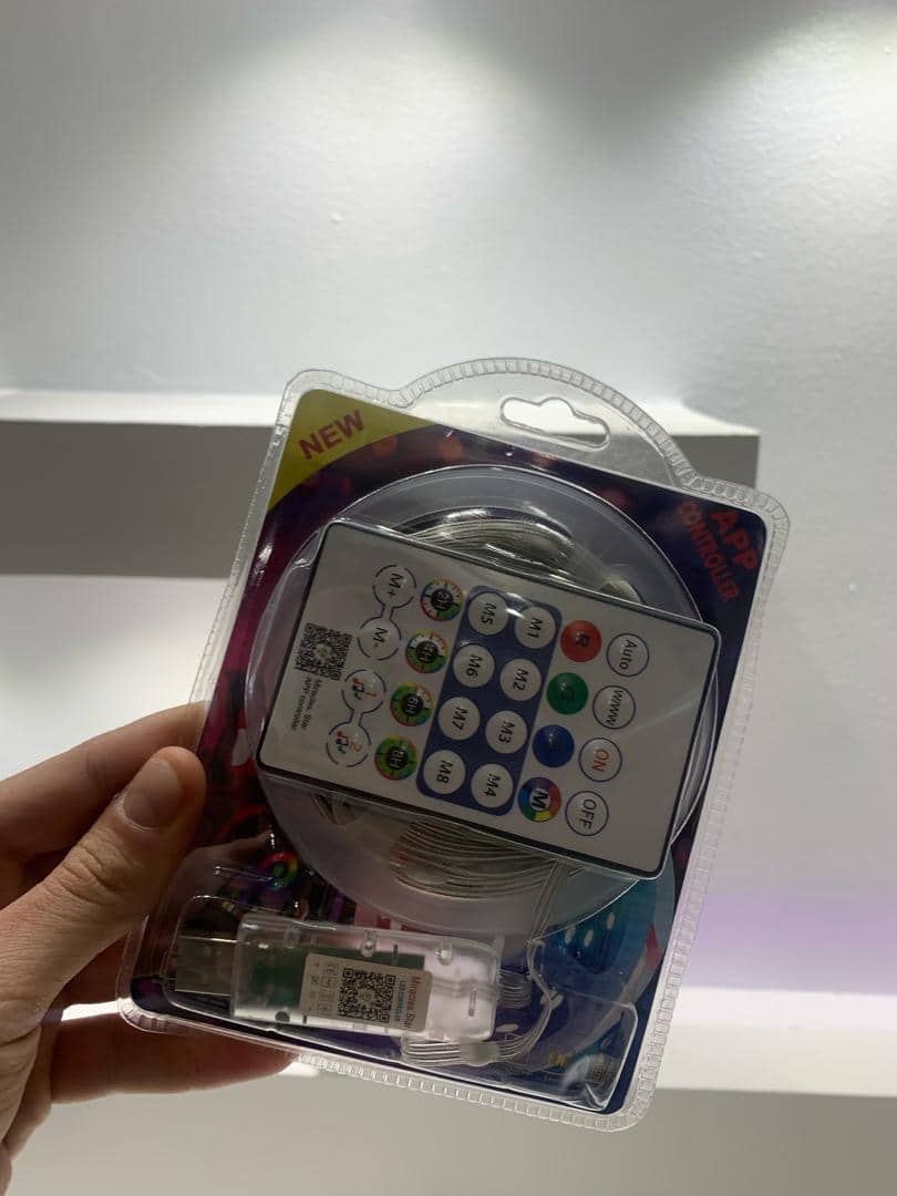 Guirlande LED RGB Intelligente USB avec App 5m - شريط إضاءة بطول 5 أمتار - Électronique - صورة 6