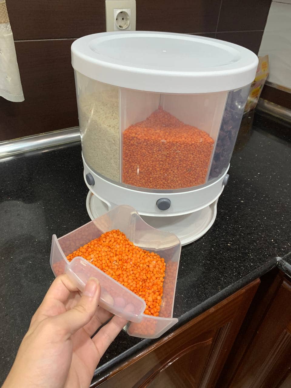 Distributeur de nourriture e récipient de stockage de céréales rotatif – حامل حبوب قابل للدوران - Cuisine - صورة 8