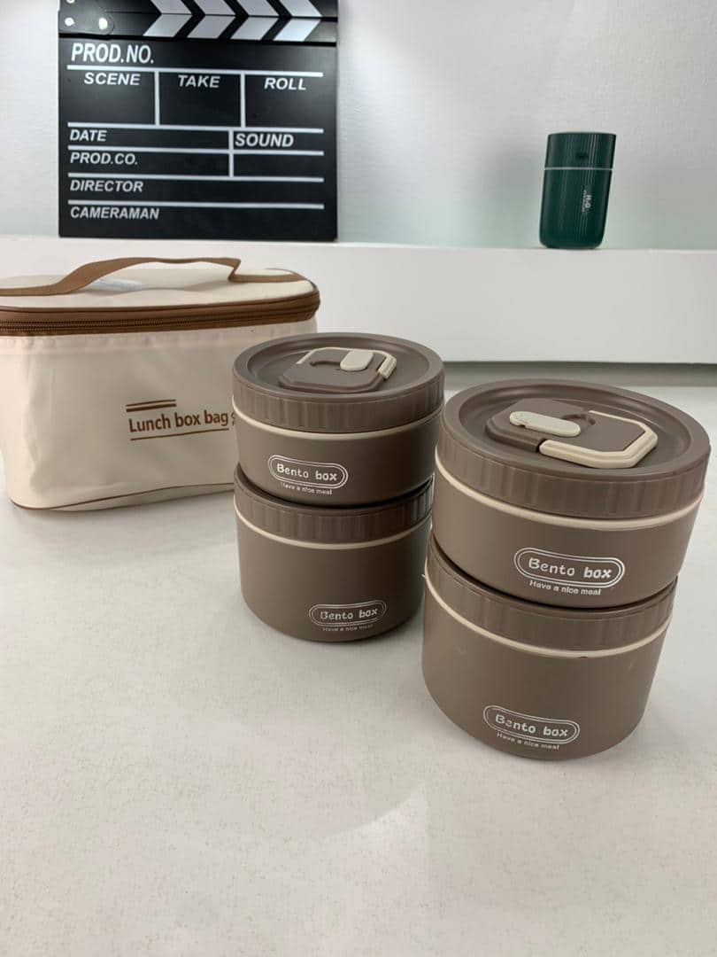 Lunch Box 4 étage avec Sac Isotherme Isolant – حافظة طعام حرارية 4 طبقات قابلة للاستخدام في الميكروويف - Cuisine - صورة 6