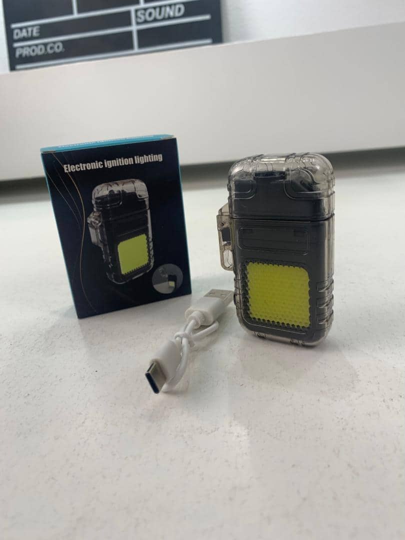 Bri-quet et Lampe Torche LED Portable – مصباح محمول مع ولا-عة - Électronique - صورة 8