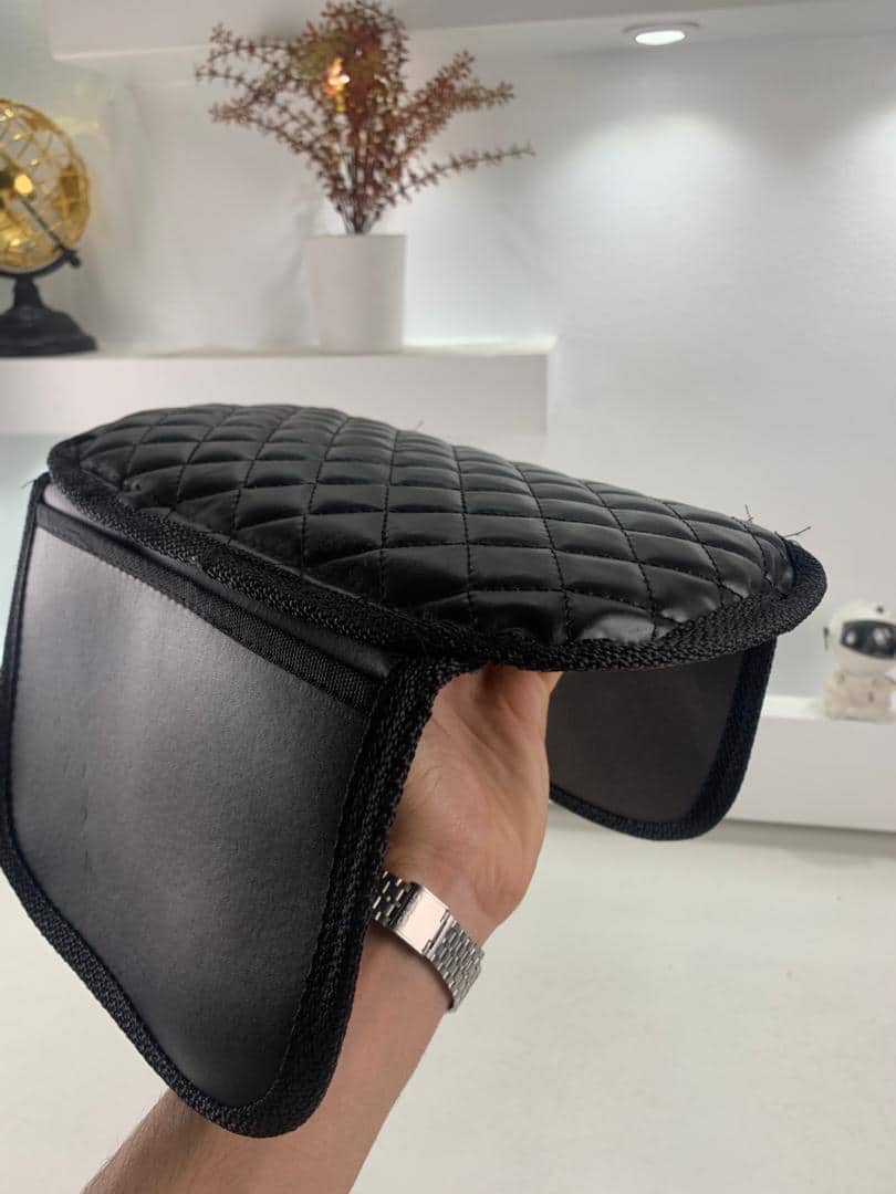 Housse fine pour Accoudoir de voiture en cuir avec 2 sacs de rangement - وسادة مسند الذراع في السيارة - Accessoires Auto/Moto - صورة 13