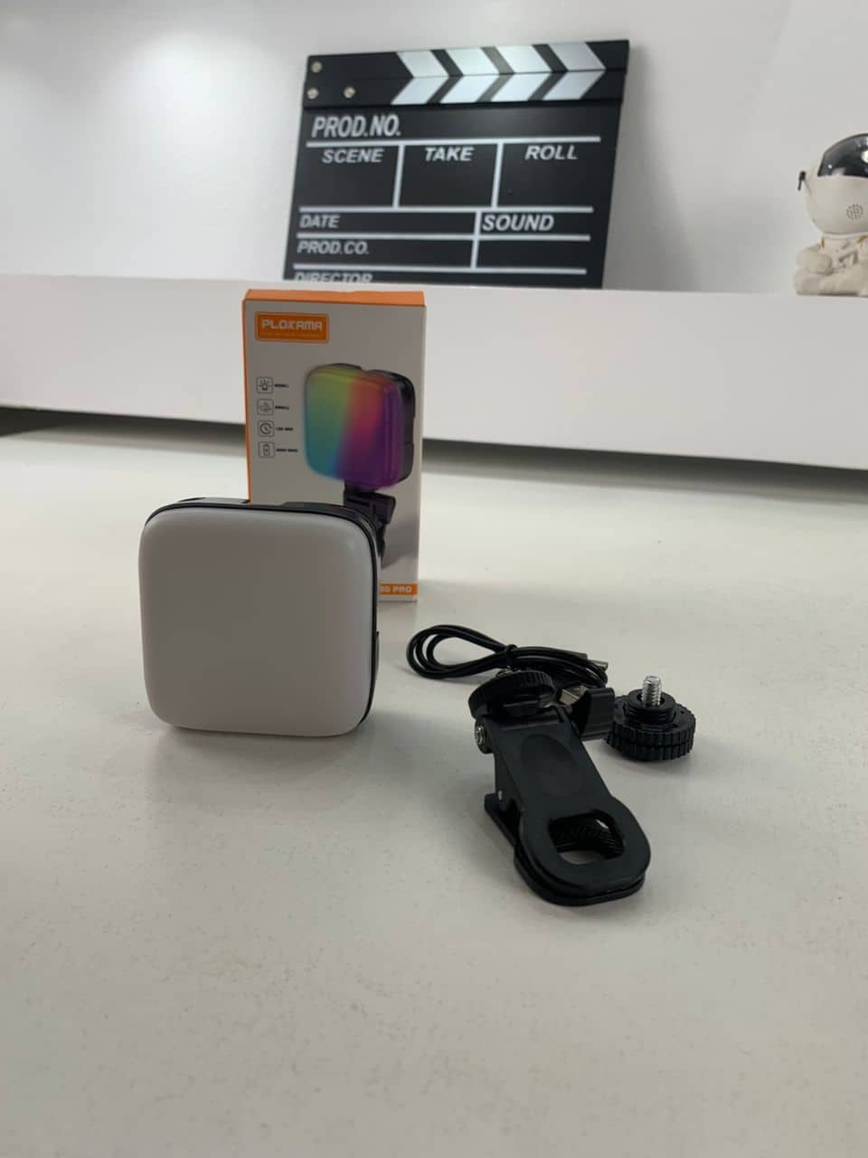 Lampe Selfie RGB Fil Light 3000-9900K U80PRO – مصباح لصناع المحتوى - Électronique - صورة 8