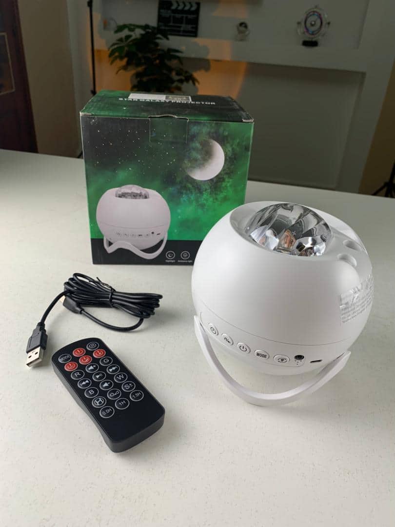 Projecteur d’aurores et Haut Parleur Bluetooth avec 15 modes d’éclairage – جهاز عرض نجوم ومكبر صوت - Électronique - صورة 8