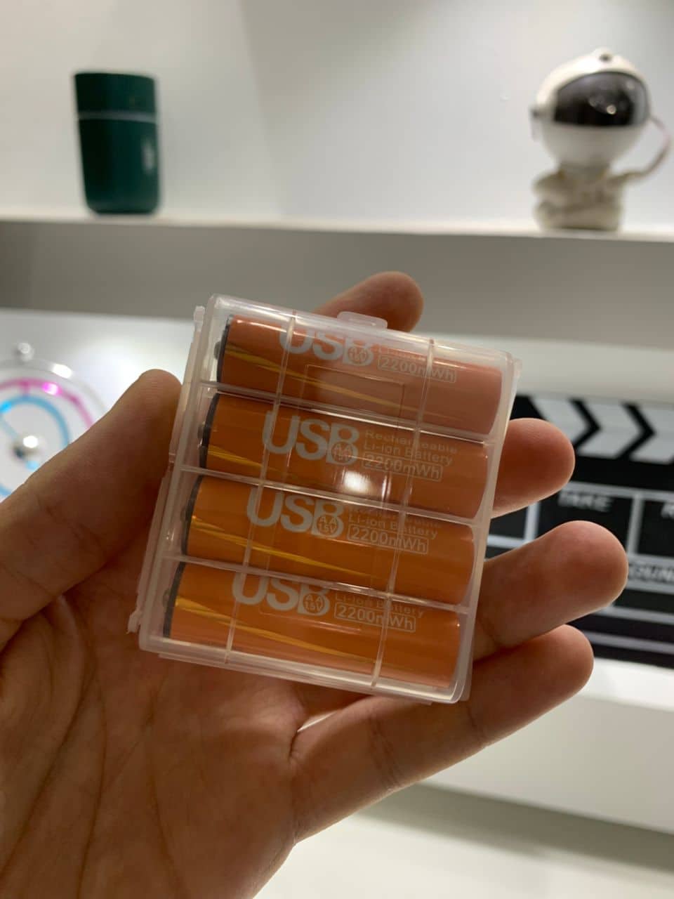 Pack de 4 Piles Rechargeables USB Type-C – AA 1.5V 2200 mAh – علبة من 4 بطاريات قابلة للشحن - Électronique - صورة 3
