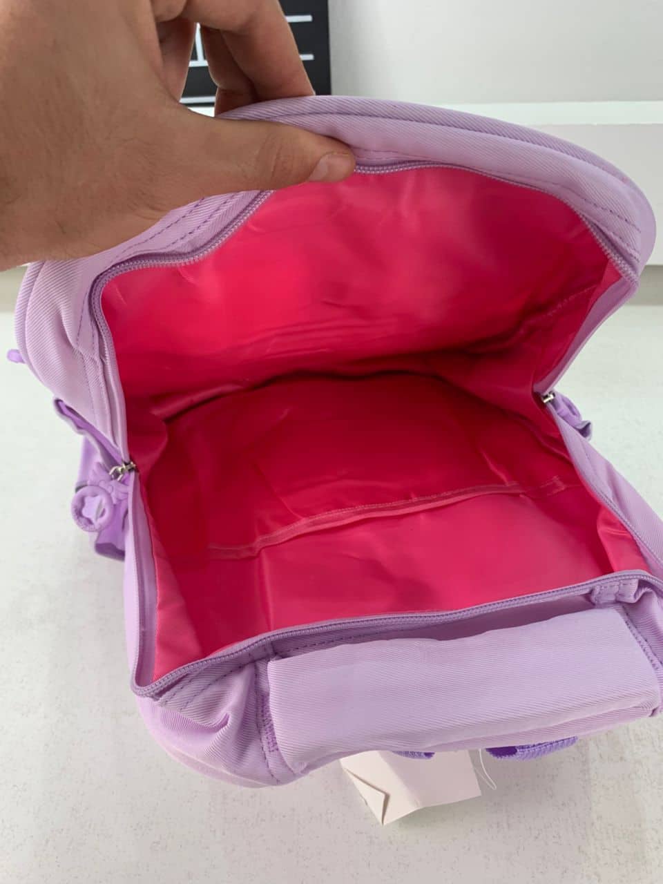 Sac à Dos Enfant Ludique avec Plusieurs Compartiment et un Peluche LM-5122 Mauve – حقيبة ظهر للأطفال بنفسجي - Sac à dos et Mode - صورة 6