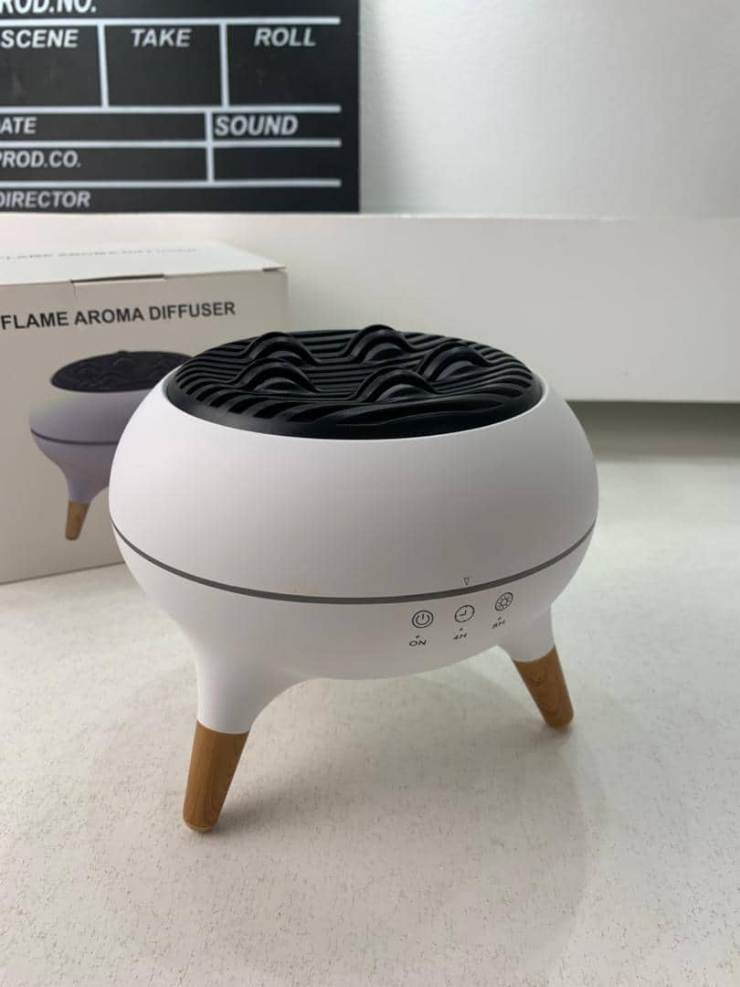Diffuseur d’huiles essentielles ultrasonique 350 ml avec télécommande et lumières – جهاز تعطير الجو - Électronique - صورة 9