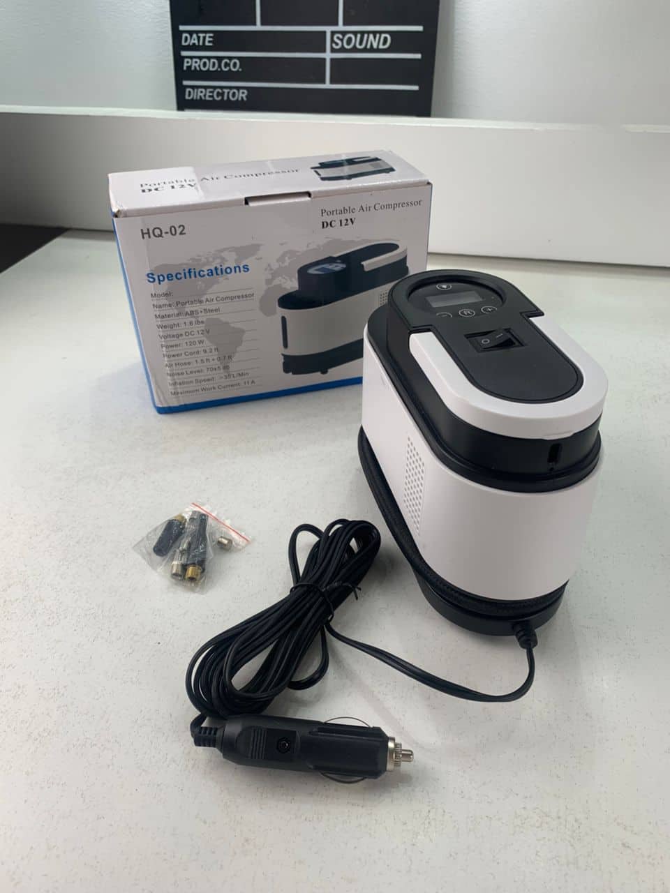 Compresseur d’Air Portable 12V 150 PSI Câble 2,8 m avec Éclairage LED – جهاز نفخ العجلات للسيارة - Accessoires Auto/Moto - صورة 7