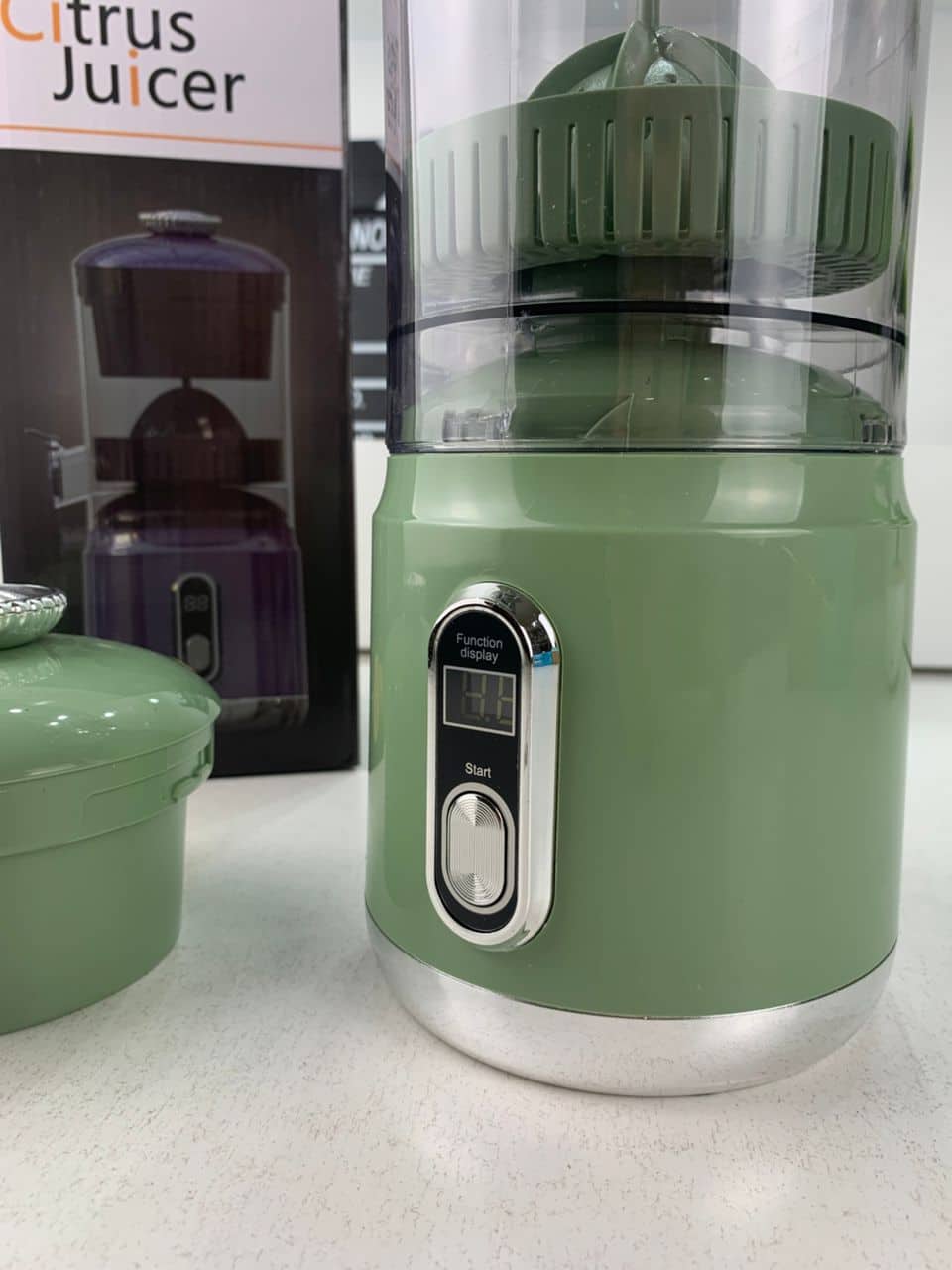 Presse Agrumes Electrique Portable 600 ml Rechargeable Moteur Silencieux – عصارة حمضيات محمولة وقابلة للشحن - Cuisine - صورة 7