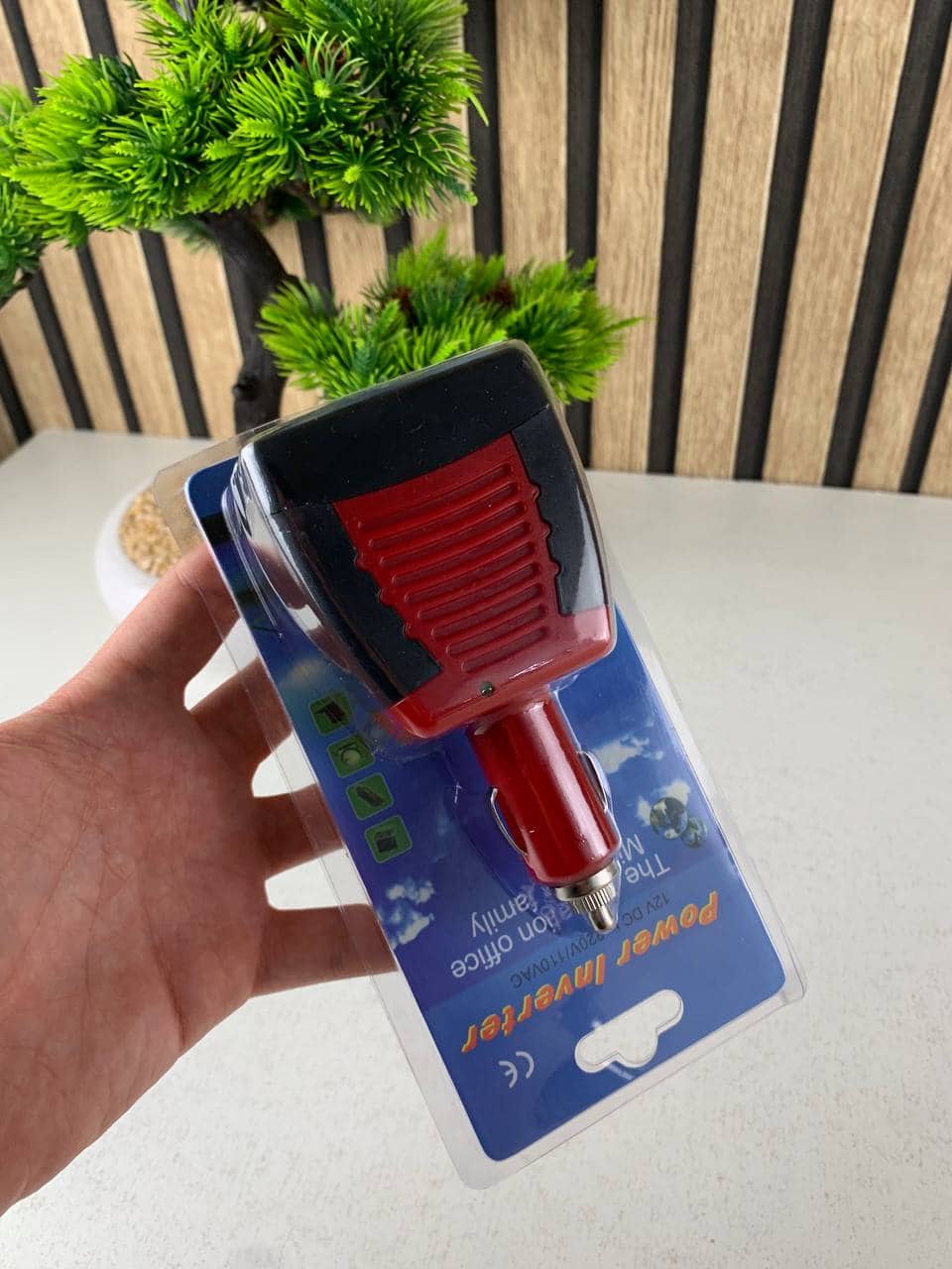 Convertisseur de tension automatique pour voitures 100W DC 12V à AC 220V – محول تيار الكهربائي - Accessoires Auto/Moto - صورة 6