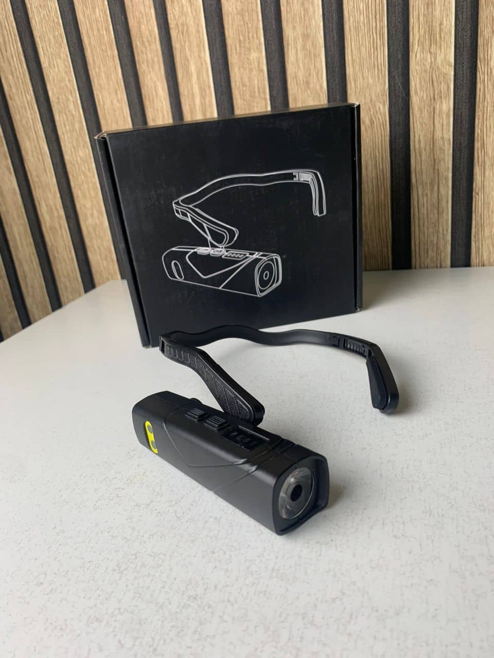 Lampe Frontale Rechargeable 1000 Lumen Avec Sensor de Mouvement et 5 Modes de Lumière - Camping et Randonnée - صورة 7