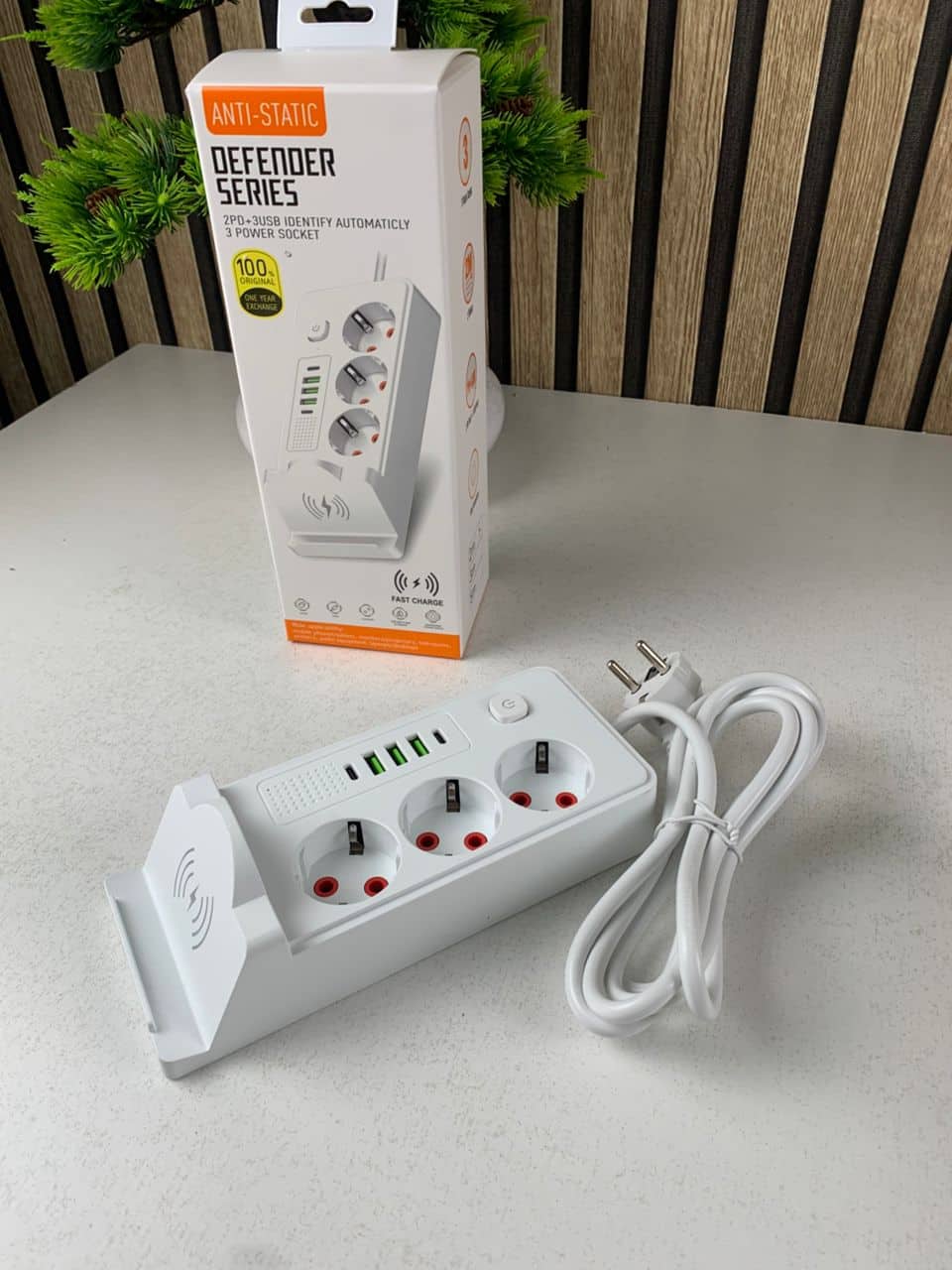 Multiprise 3 SOCKET 2500W avec USB, Type-C et chargement sans fil – مقبس طاقة وشاحن لاسلكي - Outillage et Bricolage - صورة 5