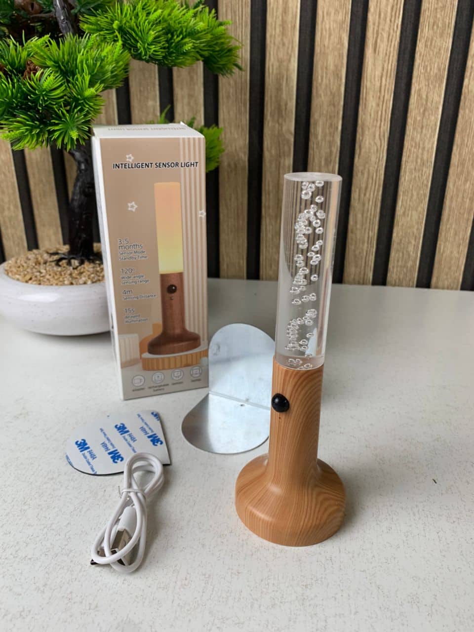 Applique murale rechargeable en bois avec détecteur de mouvement effet glow – مصباح جداري محمول - Maison - صورة 6