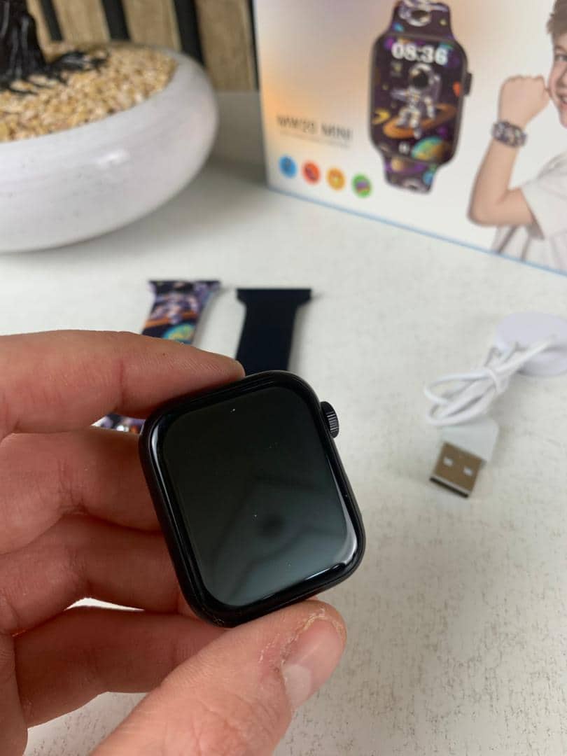 Smartwatch Modio MW20 Mini pour filles et garçons avec 2 bracelets – ساعة ذكية للأطفال - Électronique - صورة 8