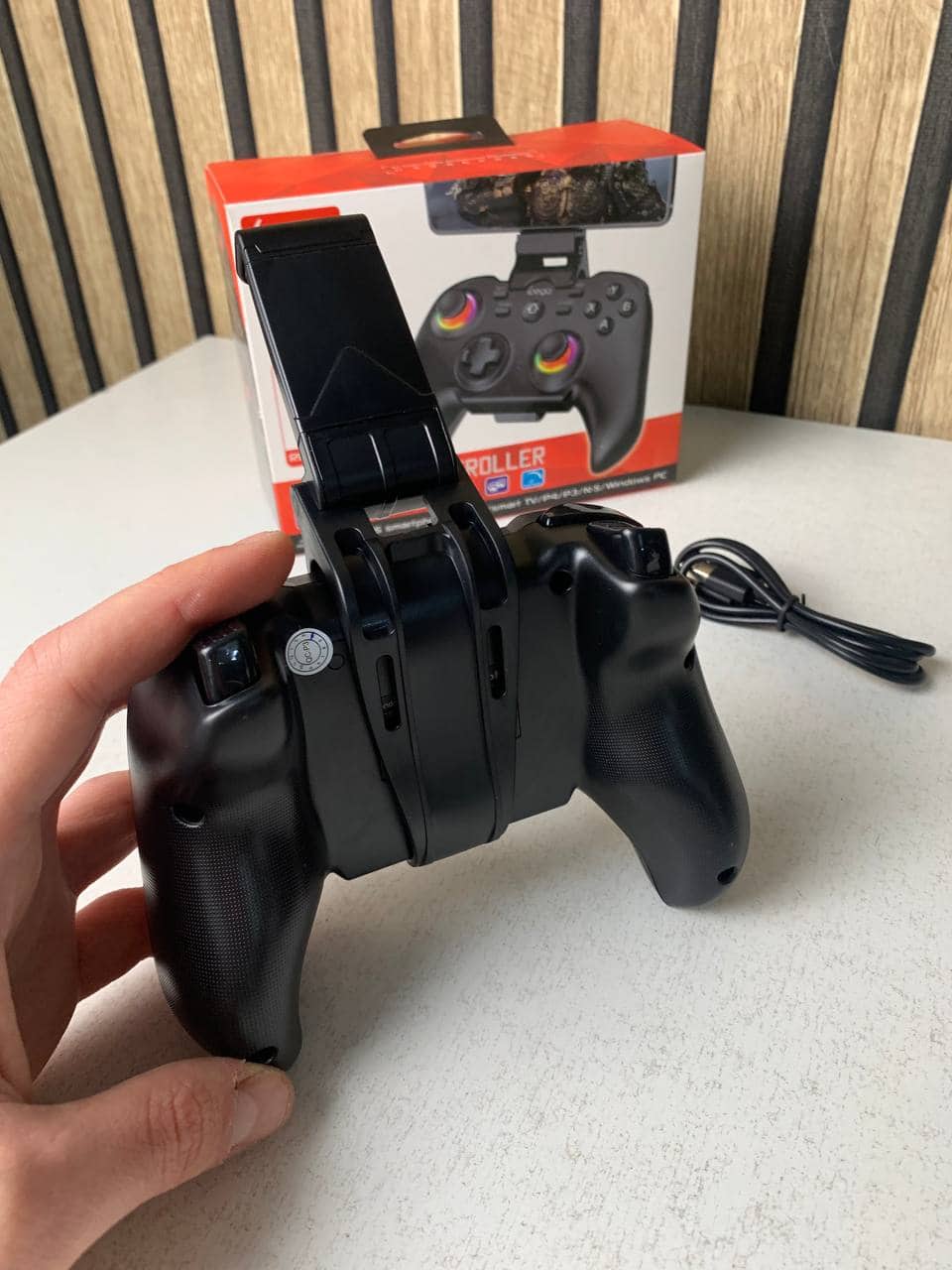 Manette de jeu sans fil IPEGA PG-9115 avec poignets lumineux RGB - يد تحكم لاسلكية - Jouet & Gaming - صورة 7