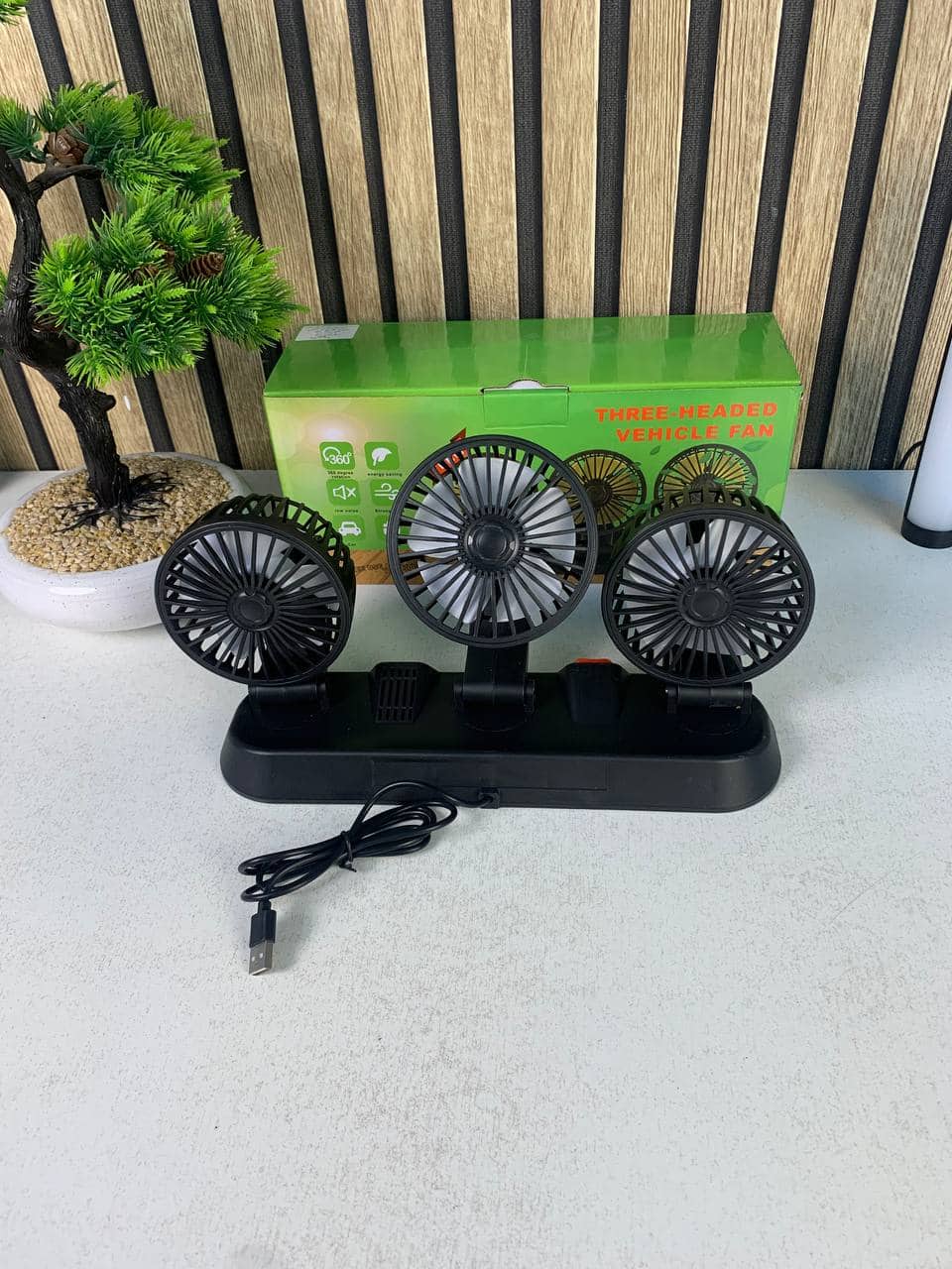 Ventilateur de Voiture USB Haute Vitesse 360° Réglable 3 Têtes 12/ 24 V - مروحة سيارة قابلة للتعديل بزاوية 360 درجة بثلاثة رؤوس - Accessoires Auto/Moto - صورة 11