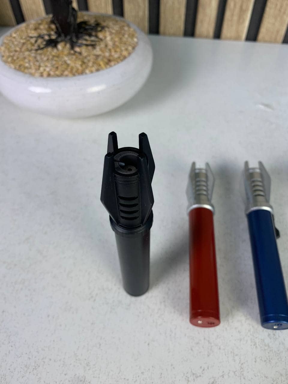 Mini Briquet Torche Professionnel à Jet Flamme - ولاعة مقاومة للرياح (1300 درجة) - Camping et Randonnée - صورة 14