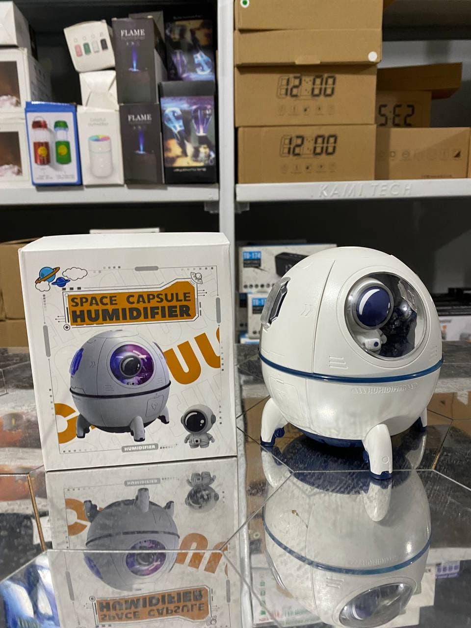 Humidificateur  d'air électrique Spacecraft avec lumière LED  - Maison - صورة حقيقية 21