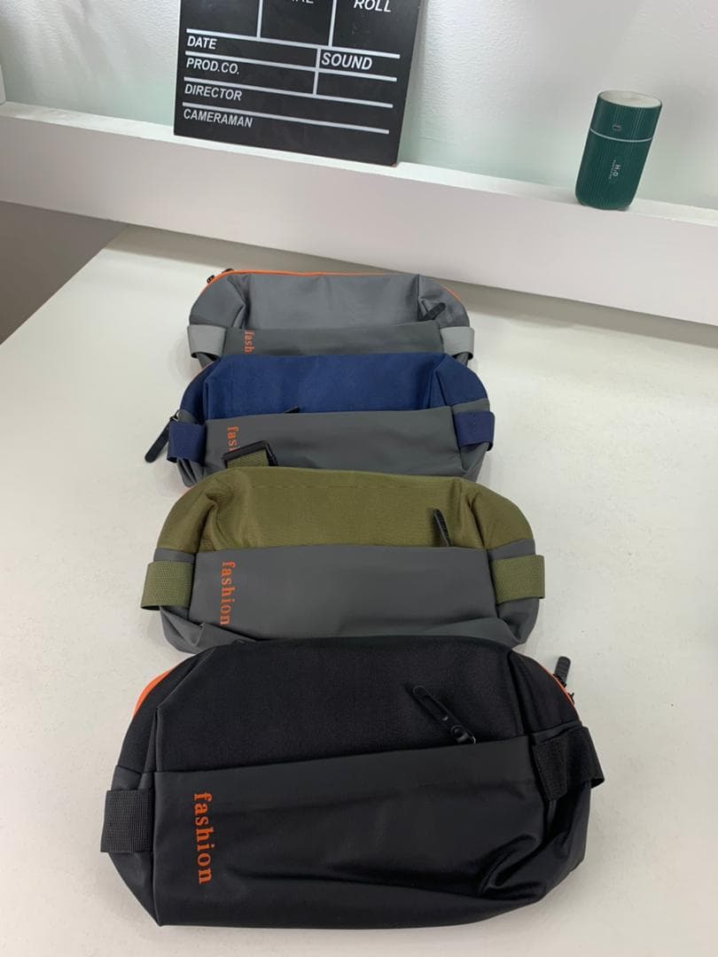 Sac de Poitrine Fashion pour hommes avec bandoulière LX067 – حقيبة أغراض حجم كبير - Sac à dos et Mode - صورة حقيقية 10