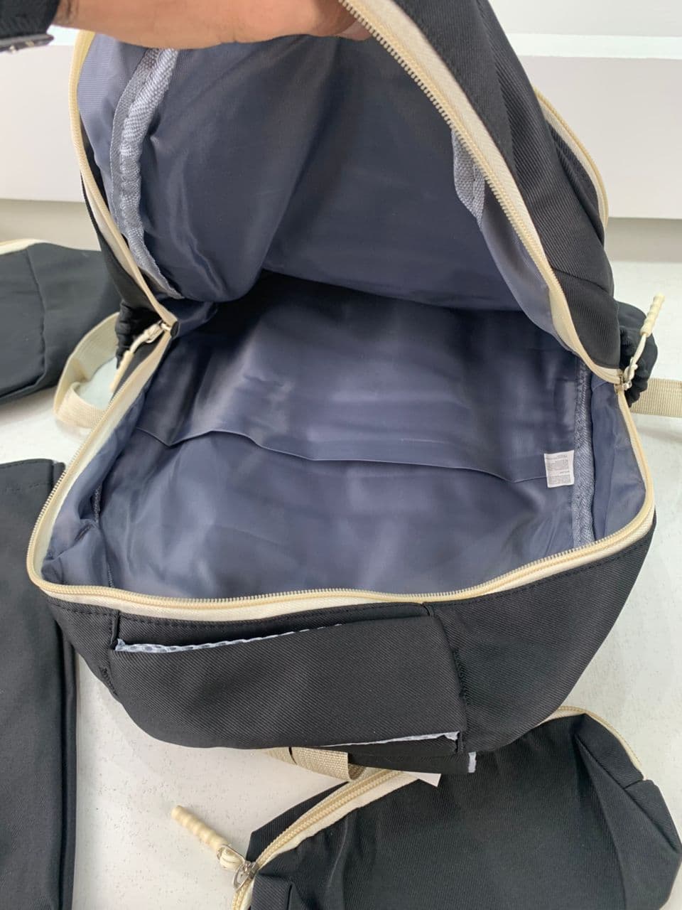 Ensemble de sac à dos kawaii 4Pcs avec porte manger isotherme noir – طقم محفظة مع حقيبة حفظ الطعام - Sac à dos et Mode - صورة حقيقية 7