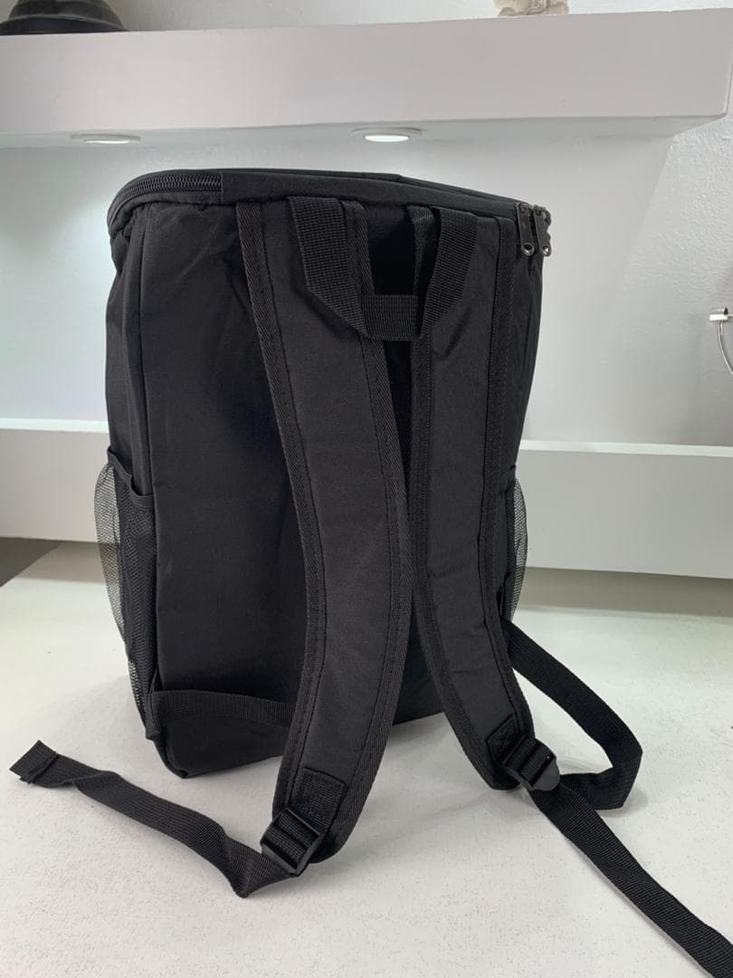 Sac à dos isotherme pour pique-nique avec isolation intérieure – حقيبة ظهر عازلة للحرارة والبرودة - Camping et Randonnée - صورة حقيقية 20