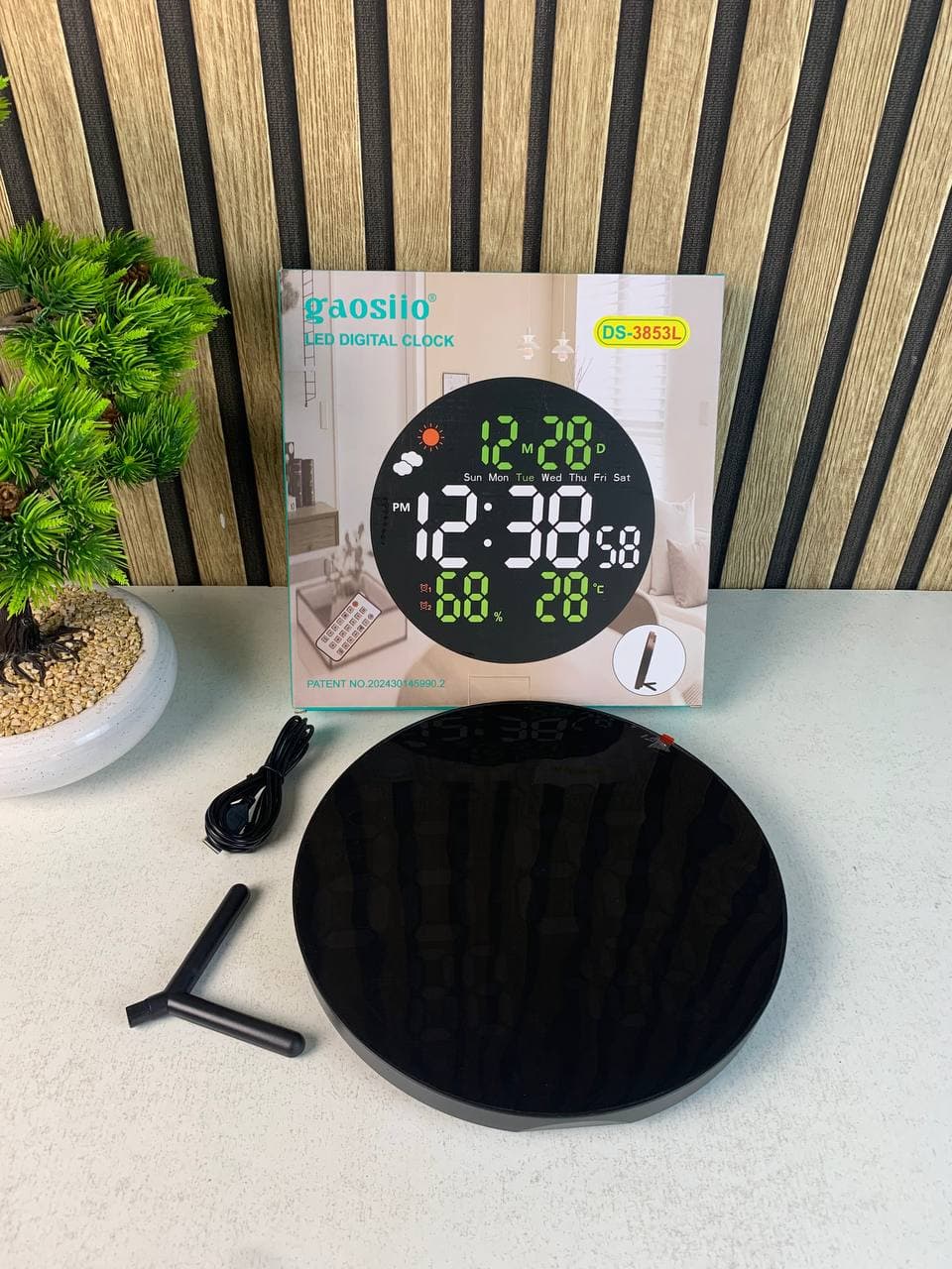 Horloge murale ronde avec télécommande et grand écran LED numérique DS-3853L - ساعة حائط دائرية تعمل بجهاز تحكم عن بعد مزودة بإضاءة رقمية - Électronique - صورة حقيقية 10
