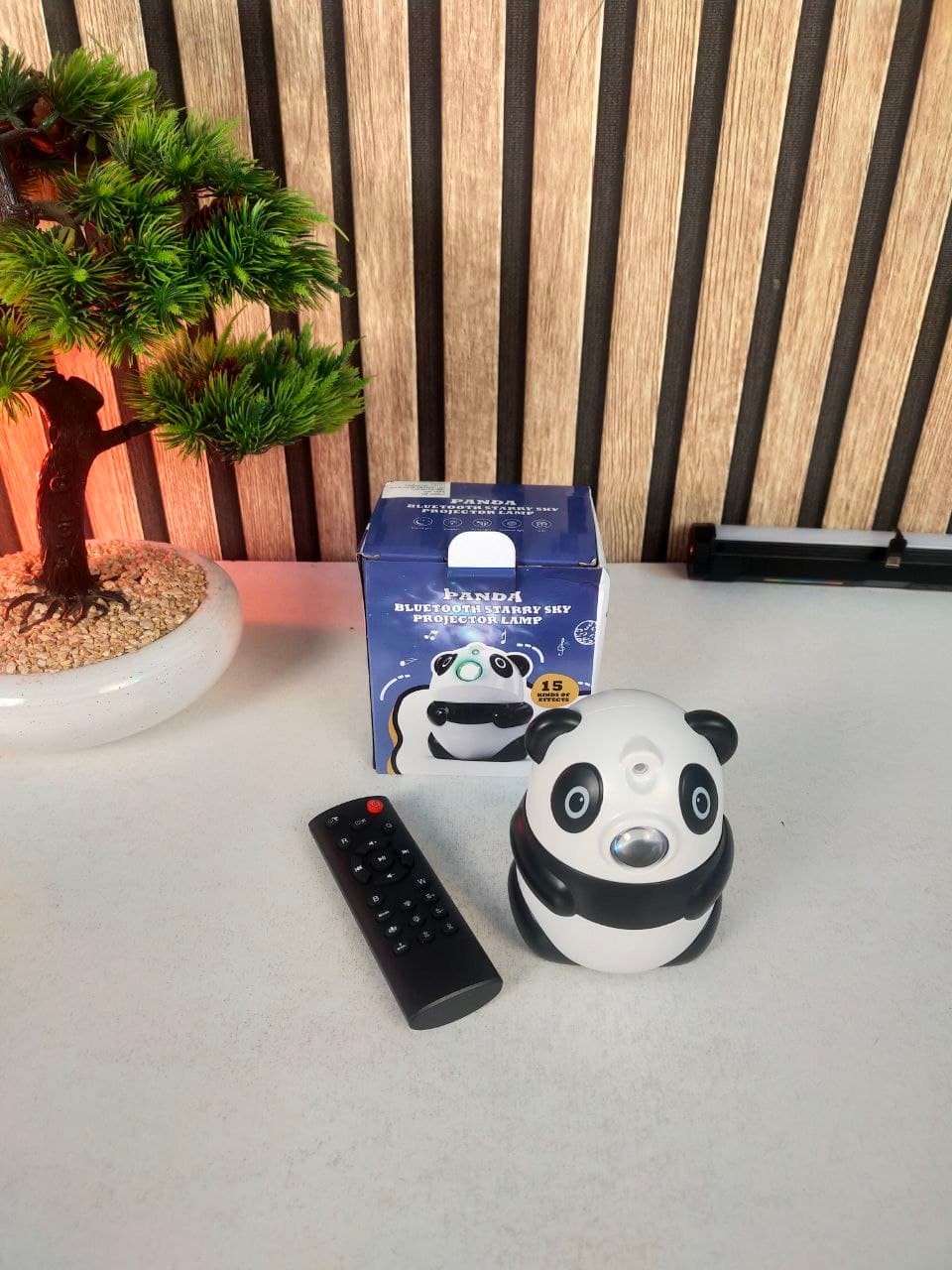Projecteur de Galaxie et Veilleuse Panda Intelligente Bluetooth avec 15 Effets Lumineux - جهاز بروجكتر المجرات بشكل باندا مع مكبر صوت - Électronique - صورة حقيقية 11