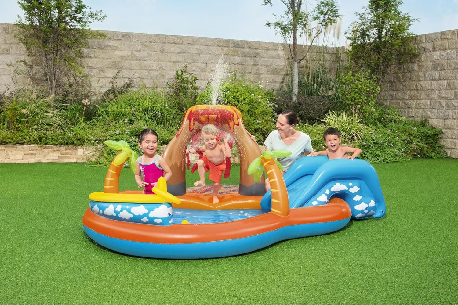 Air de Jeux Gonflable Bestway 53069 Lava Lagoon Toboggan Amovible et Fontaine à Eau - مركز الألعاب المائي المتكامل للأطفال - Vacance & Loisir - صورة 3