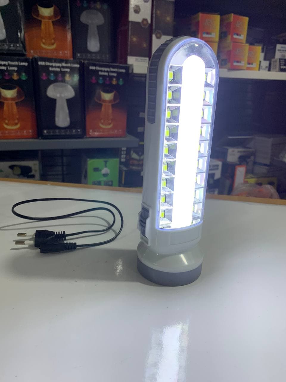 lampe et Torche solar rechargeable USB SH-189-2 - Camping et Randonnée - صورة حقيقية 9