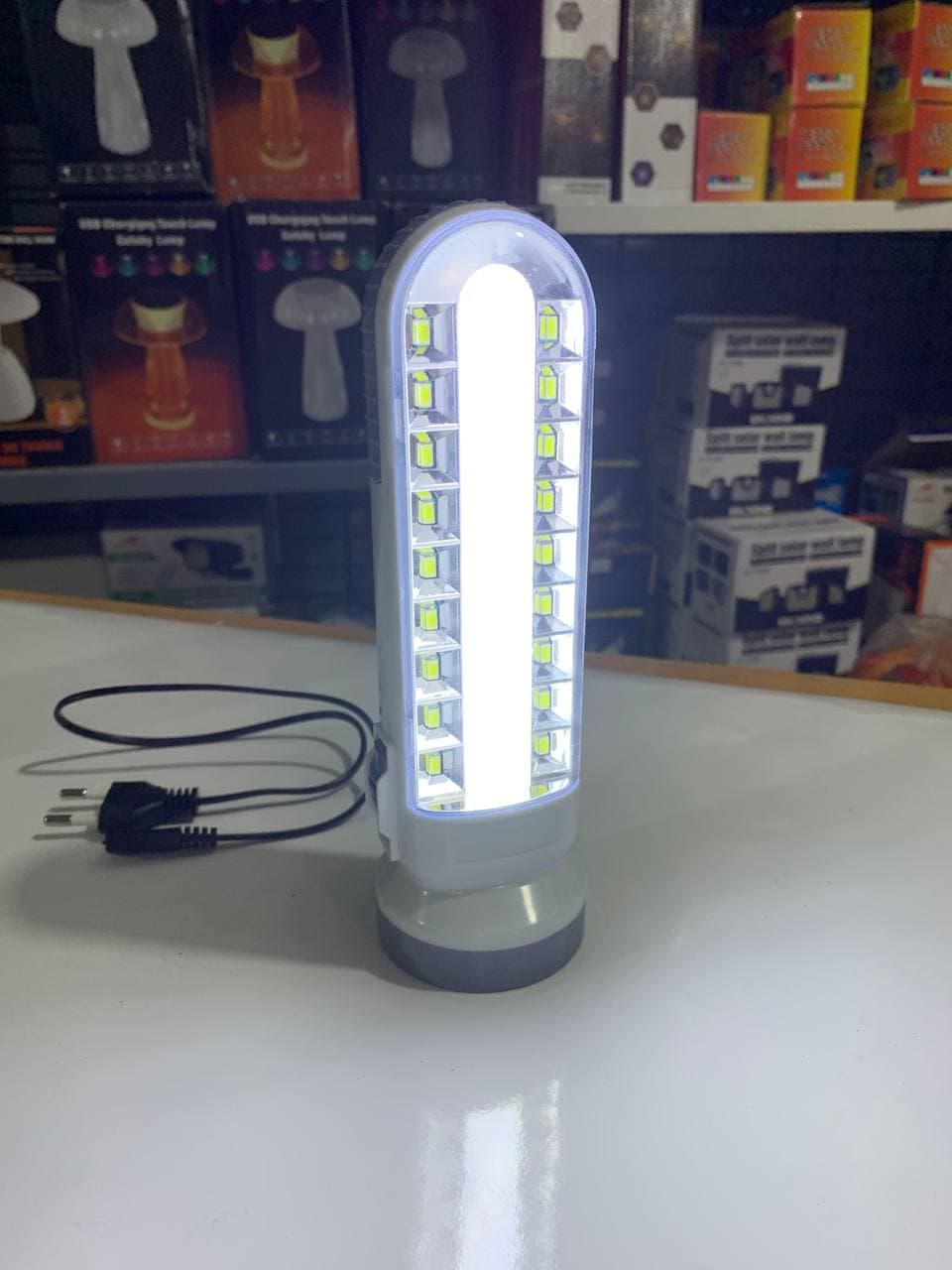 lampe et Torche solar rechargeable USB SH-189-2 - Camping et Randonnée - صورة حقيقية 10