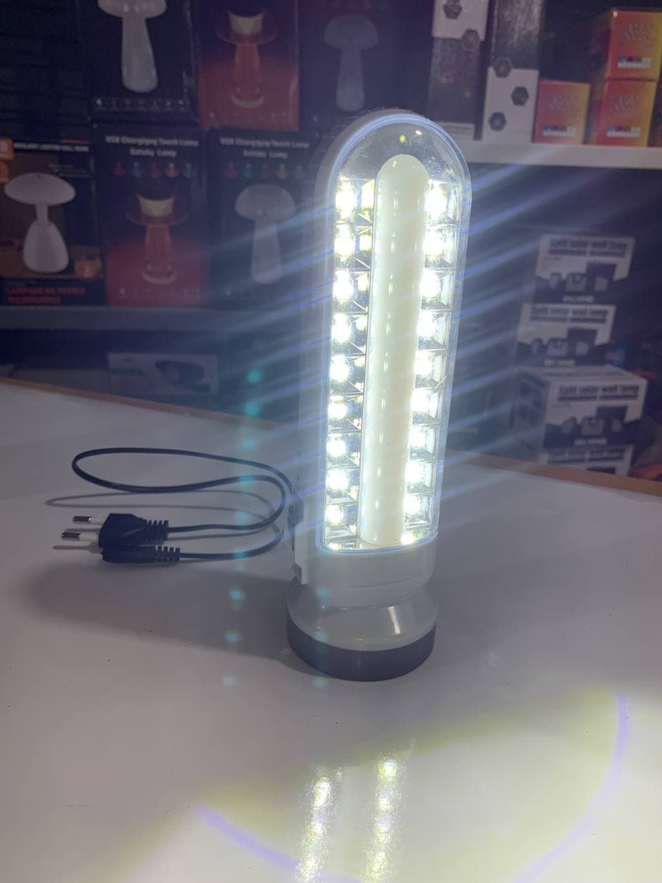 lampe et Torche solar rechargeable USB SH-189-2 - Camping et Randonnée - صورة حقيقية 11