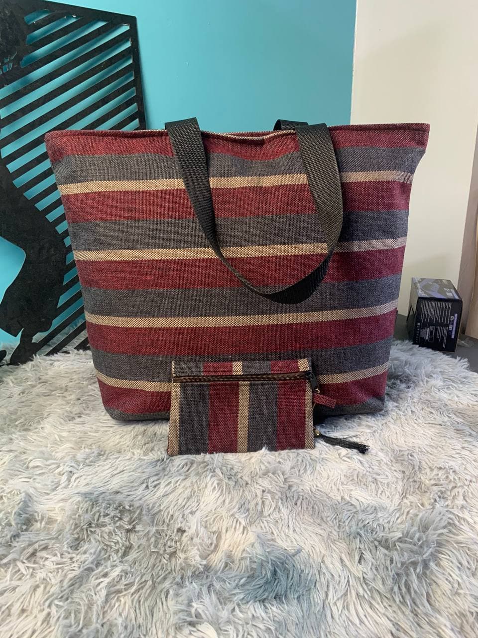 Sac à main burberry Grande capacité avec un portefeuille pour femme - Sac à dos et Mode - صورة 11