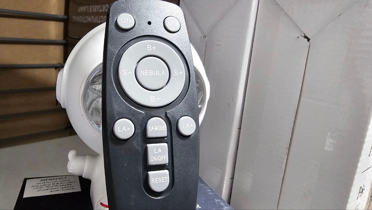 Projecteur De Lumière D'astronaute Ciél Etoilé nébuleuse galaxy V3 - Électronique - صورة حقيقية 5
