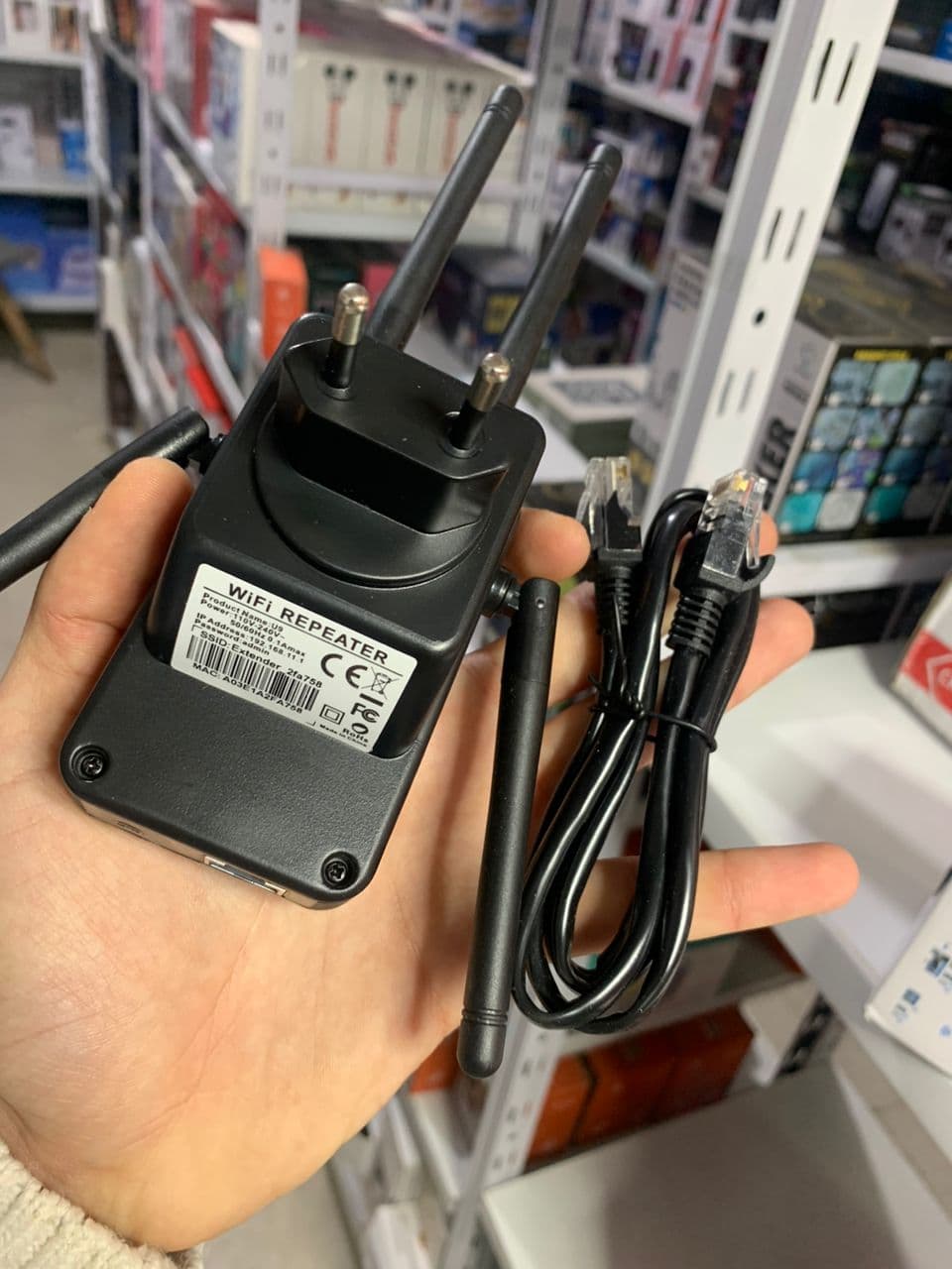 300M Wifi routeur sans fil répéteur 2.4G répéteur de Signal Extender 4 antenne routeur amplificateur de Signal pour la maison - Électronique - صورة حقيقية 3