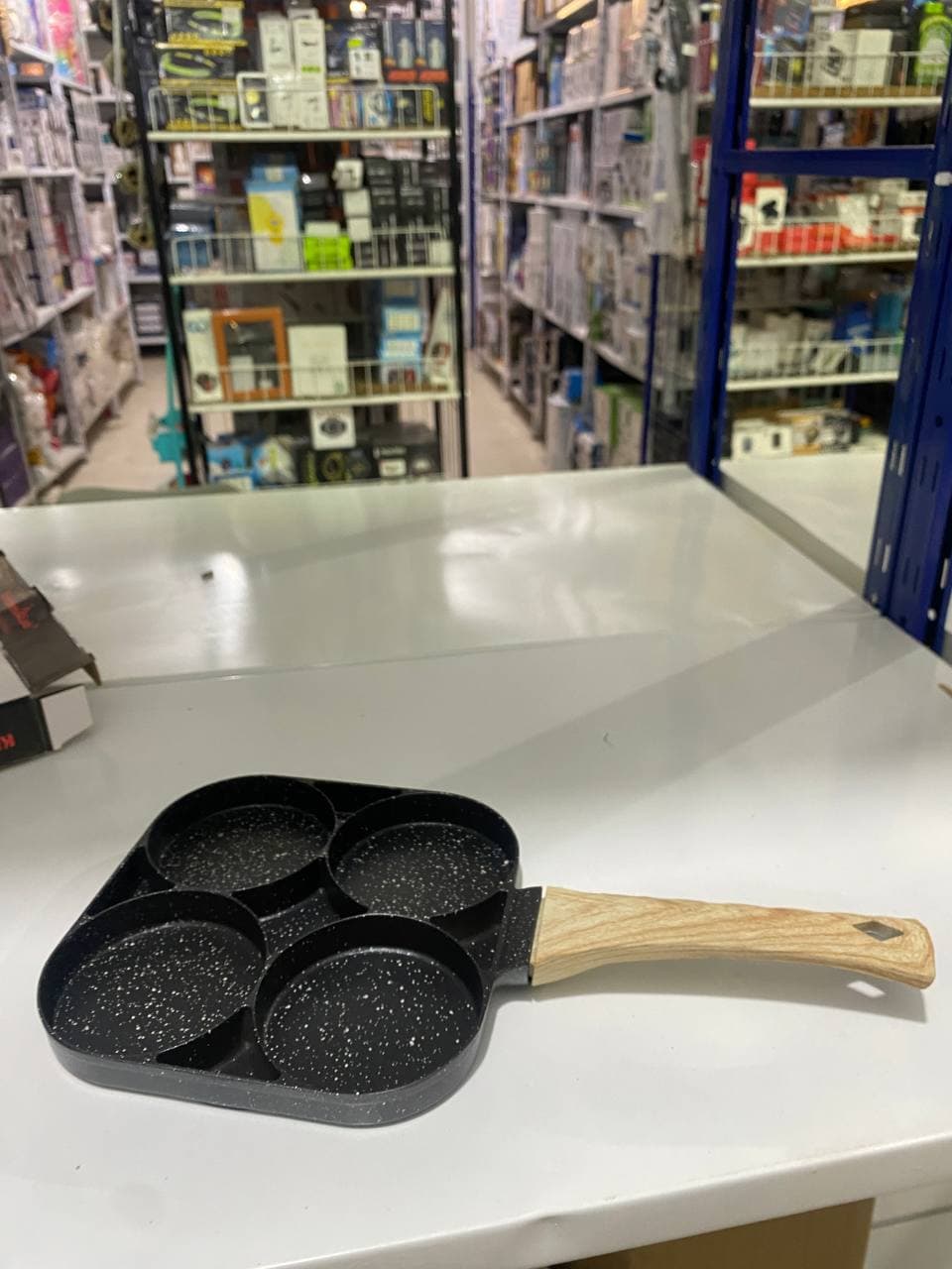 Poêle à frire épaissie Poêle à omelette antiadhésive pour œufs, crêpes, steak - Divers - صورة حقيقية 8
