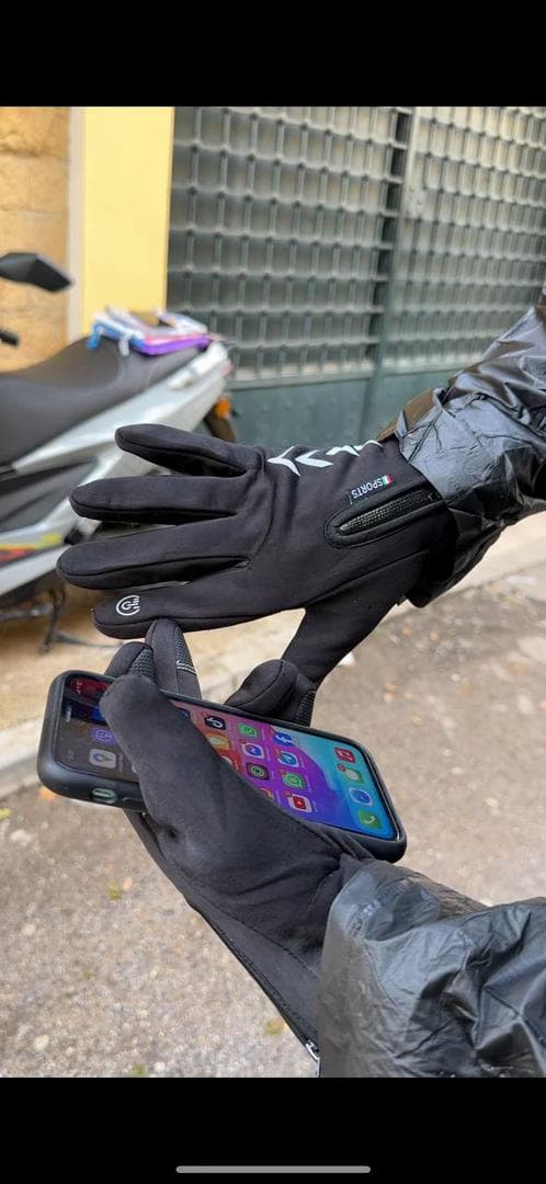 Pack Hiver Manteau imperméable à capuche et Gants Thermiques Chaudes - Accessoires Auto/Moto - صورة حقيقية 2
