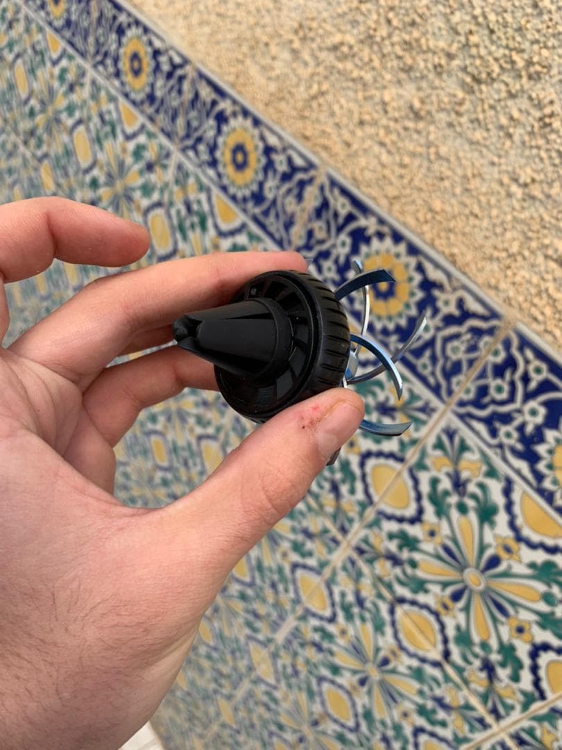 Ventilateur de Parfum de Sortie de Ventilation - Accessoires Auto/Moto - صورة حقيقية 9