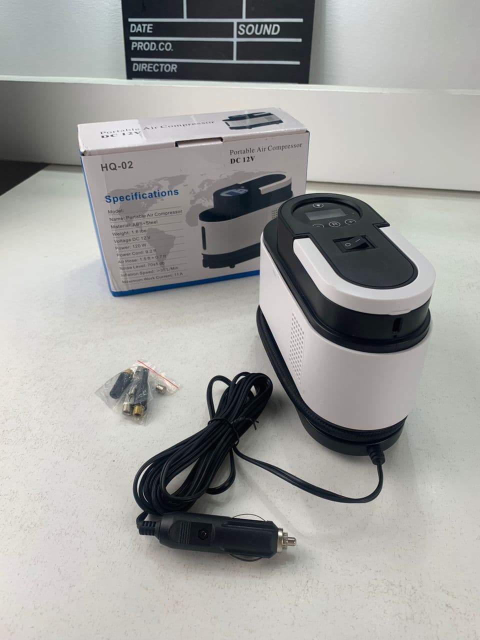 Compresseur d’Air Portable 12V 150 PSI Câble 2,8 m avec Éclairage LED – جهاز نفخ العجلات للسيارة - Accessoires Auto/Moto - صورة حقيقية 7