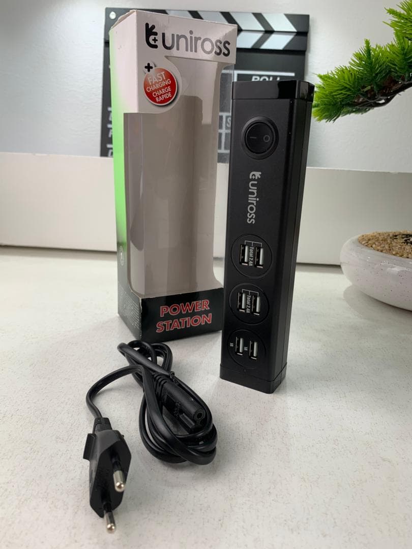 Uniross Station de charge Multi-appareils 6 ports USB A – مقبس طاقة متعدد المنافذ - Électronique - صورة حقيقية 2