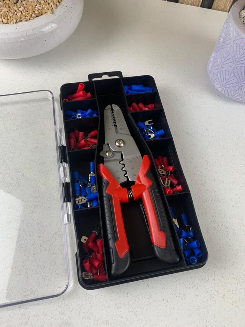Coffret de sertissage 3en1 avec cosses 22-10 AWG – 170 pièces pour l’électricien - Outillage et Bricolage - صورة حقيقية 6