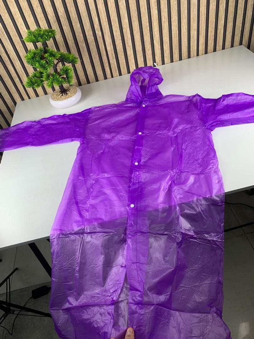 Eva Manteau imperméable à capuche – Mauve – معطف بغطاء رأس مقاوم للماء - Divers - صورة حقيقية 2