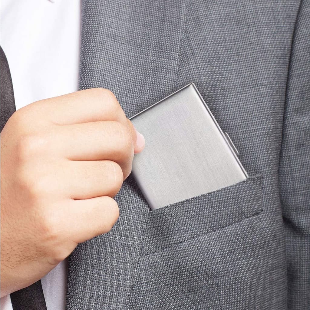 Étui portefeuille en acier noir avec protection RFID pour 6 cartes de crédit – محفظة بطاقات الإئتمان - Accessoires - صورة 5