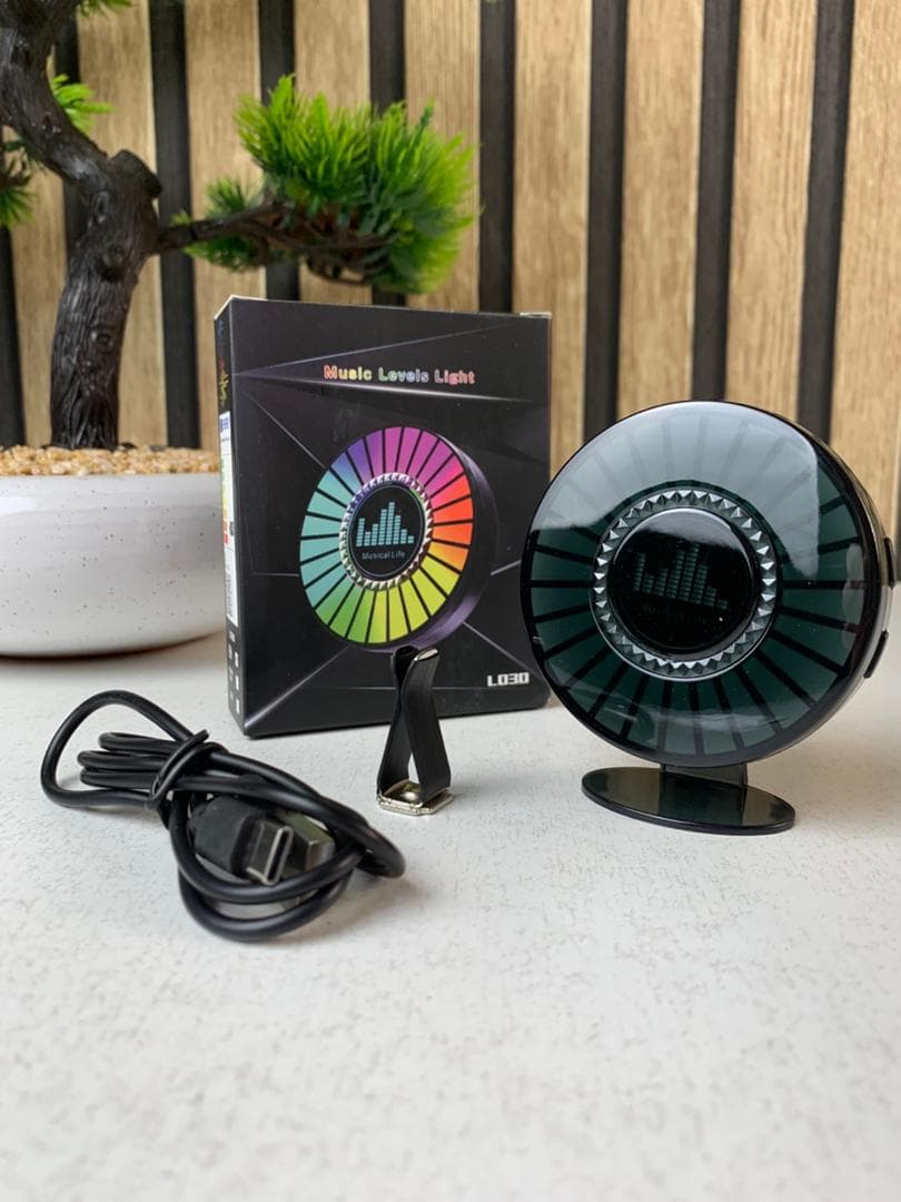 Humidificateur et Lumière d’ambiance colorées avec capteur de son RGB 1Pcs - Accessoires Auto/Moto - صورة حقيقية 8